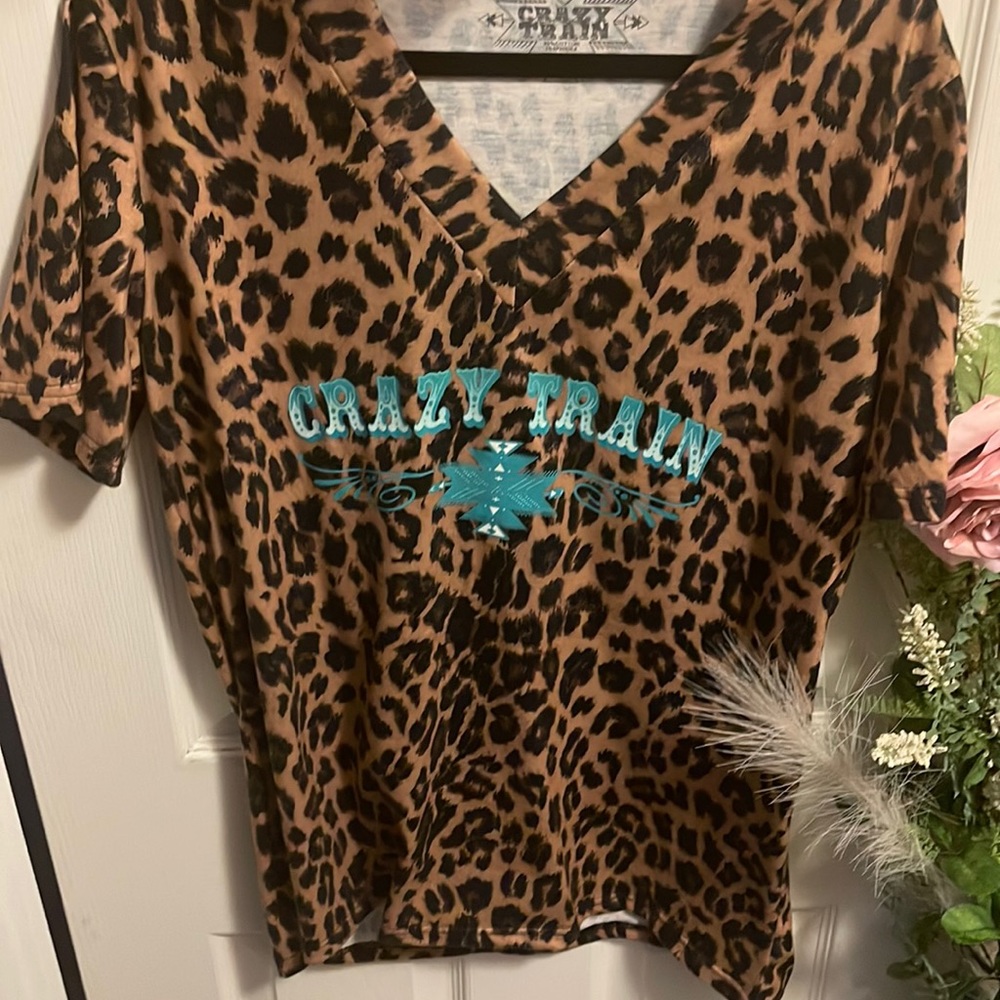 Crazy train shirt large leopard print logo